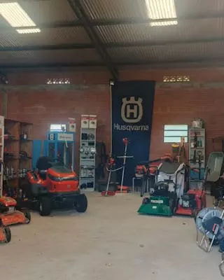 Daniel Goldammer, Vivero, Jardinera, Maquinaria de jardinería, Sistemas de riego para plantas, Independencia, Paraguay